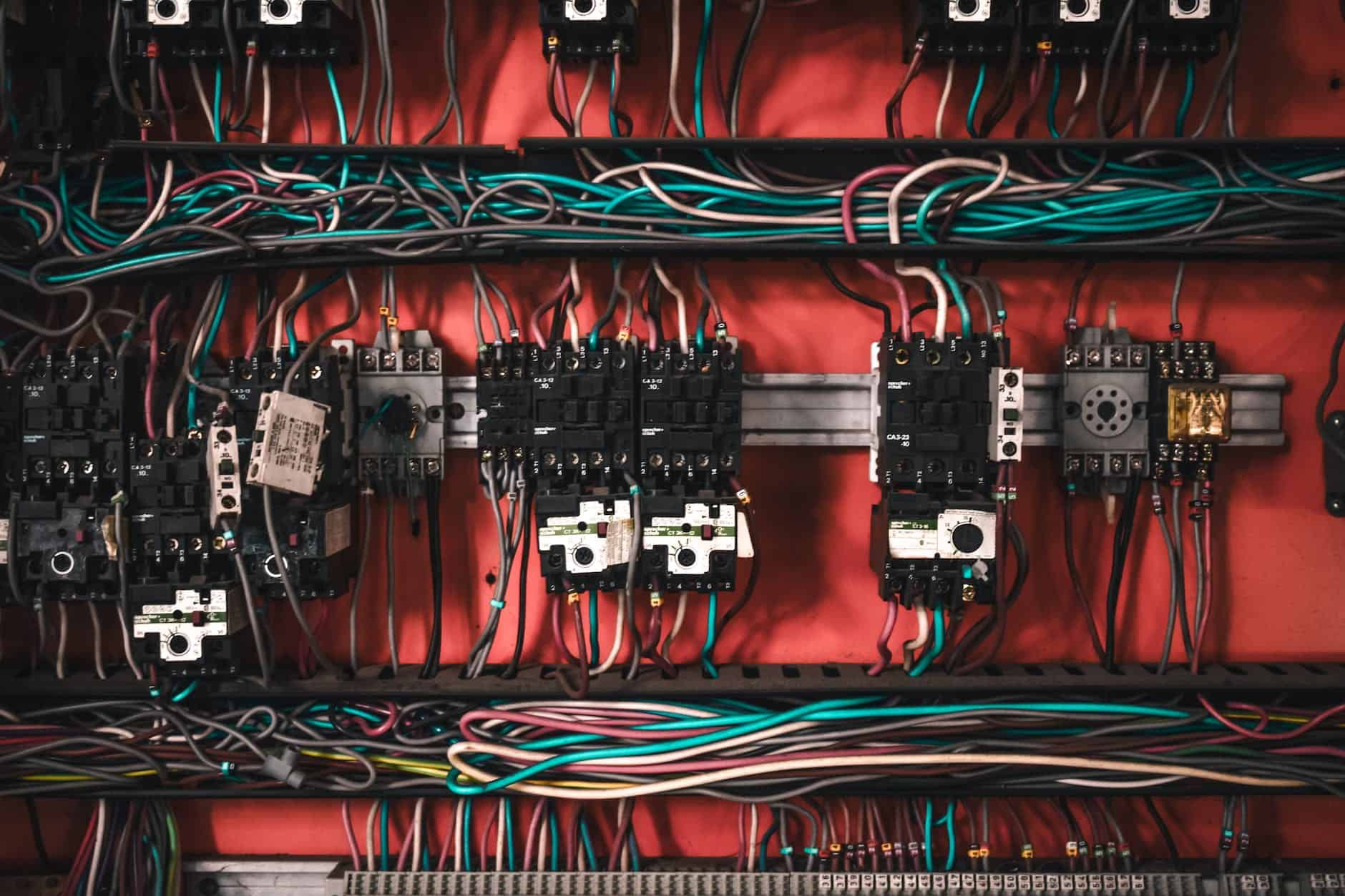 cables in fuse box